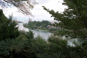 石山寺から観る瀬田川
